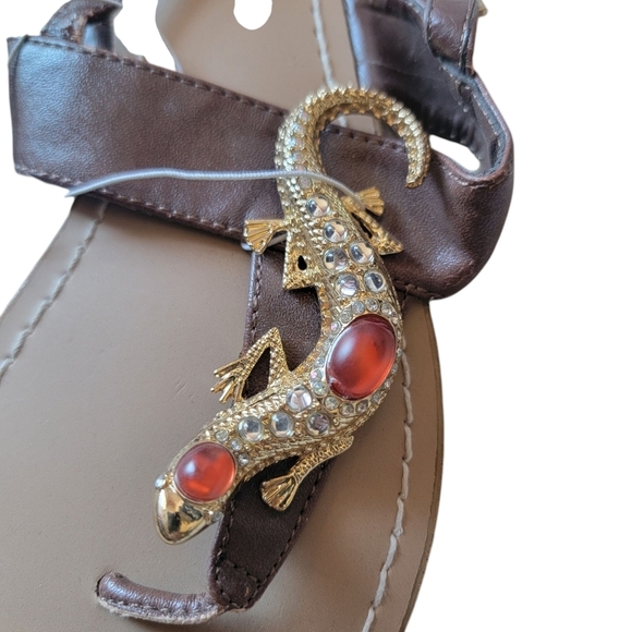 NWT Miss Trish Brown Lizard Flat Sandals 7½ Women's Lightweight Summer Beach - Picture 2 of 13